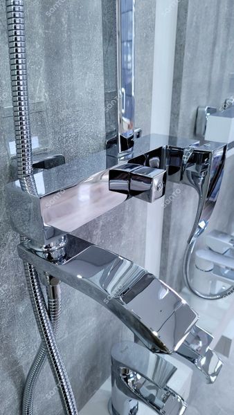 Душова система GAPPO G07 G2407, вилив - перемикач на лійку, хром