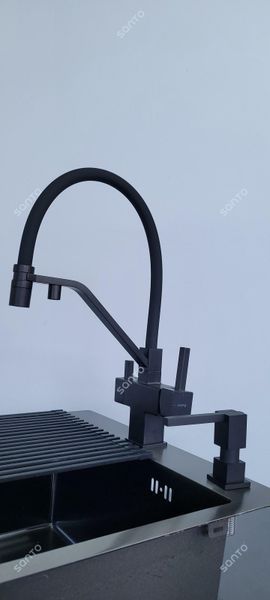 Змішувач для кухні під фільтр із гнучким виливом Gappo G4395-66