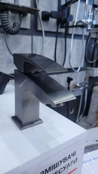 Змішувач для умивальника Gappo G1007-91 Gungrey