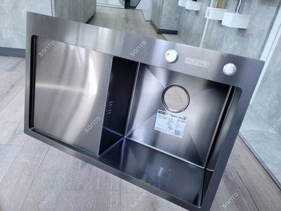 Кухонна мийка Monro 78*49 PVD Black чаша праворуч